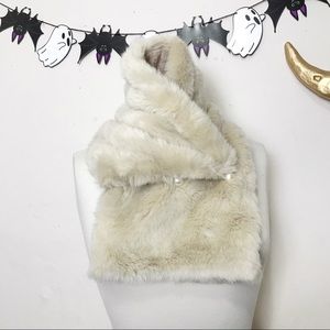 Grace Fluffy Ivory Faux Fur Scarf Wrap Collar